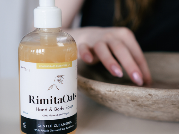 Natürliche Bio Flüssigseife für Hände und Körper – vegan und hergestellt in Finnland