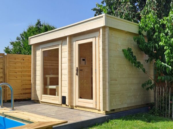 premium gartensauna sandra 3723, outdoor sauna garten, gartensauna kaufen deutschland, gartensauna outdoor massivholz, sauna außenbereich premium, gartensauna modern design, sauna innenraum massivholz, gartensauna wellness innen, hochwertige sauna holz, gartensauna massivholz detail, hochwertige gartensauna verarbeitung, outdoor sauna material