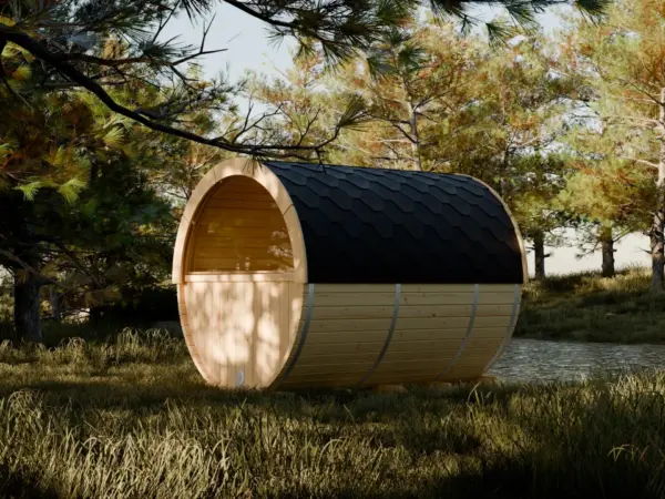 fasssauna chris mit terrasse, premium fasssauna garten, fasssauna kaufen deutschland, fasssauna outdoor massivholz, sauna fass garten, gartensauna fasssauna premium, fasssauna mit terrasse, outdoor sauna terrasse, fasssauna wellnessbereich, fasssauna innenraum holz, sauna fass innen, hochwertige fasssauna verarbeitung, fasssauna massivholz detail, premium fasssauna material, outdoor sauna holz