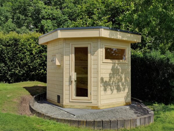 Außensauna FRANCIS 5-Eck Massivholz Gartensauna im Garten