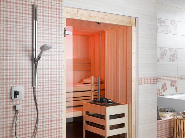 premium innensauna classic, massivholz sauna für zuhause, indoor sauna kaufen, sauna wohnraum design, classic heimsauna innenraum, sauna glastür ergonomisch