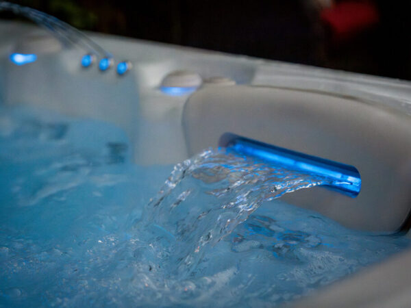 Hydropool Whirlpool LED Beleuchtung Nacht Garten